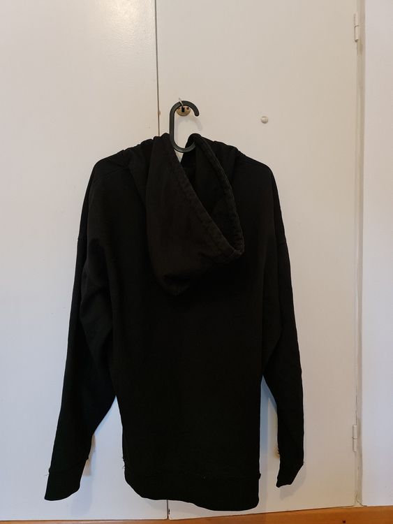 Maglioni & Felpe: Schwarzes Hoodie – Usato da St. Gallen venduto da RGB88 1