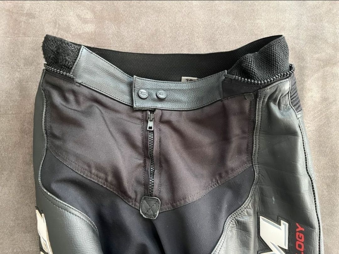 FLM Completi & Tailleur: FLM Lederkombi Zweiteiler Damen – Usato da Wängi venduto da vituliux 6