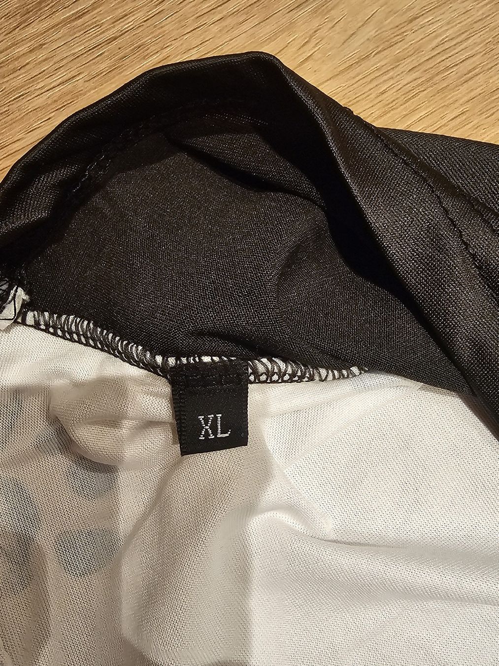 Top: Katzen Top L/XL – Nuovo (secondo la descrizione) da Büttikon AG venduto da PAM120319 2
