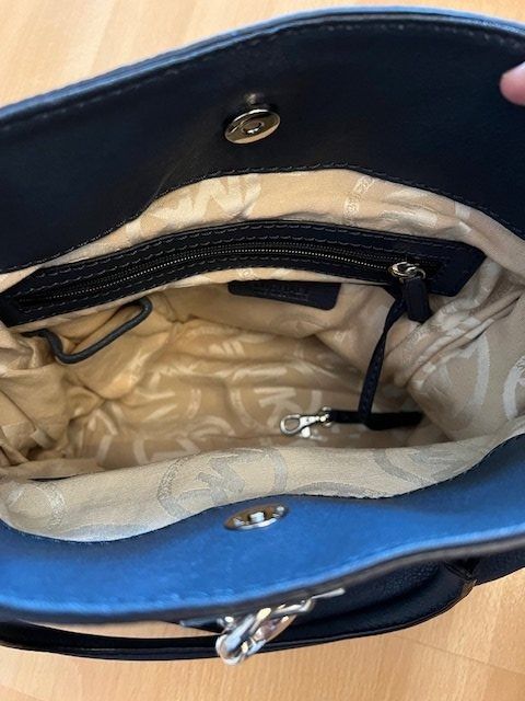 Michael Kors Borse da donna: Michael Kors Handtasche  wie neu – Usato da Wabern venduto da MagdalenaWabern 7