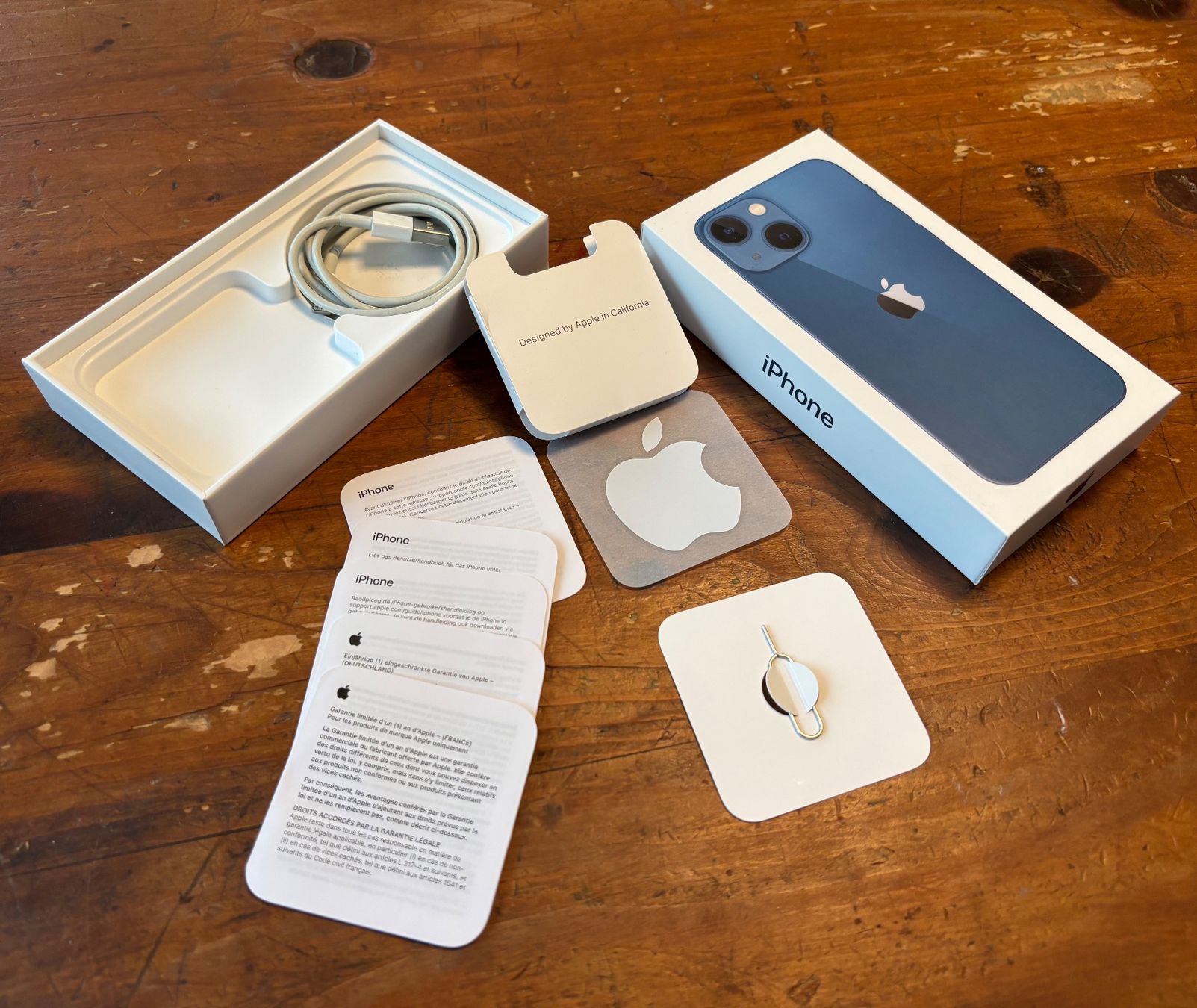 Apple Handys / Smartphones: iPhone 13 mini 128gb Bleu avec OVP – Gebraucht aus Chéserex von fla_wf2w