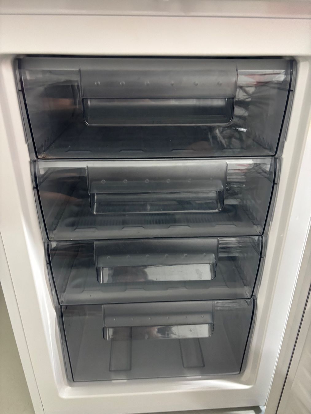 Congelatori: Freezer 87 litres – Usato da Zürich venduto da giu_xvm2 3