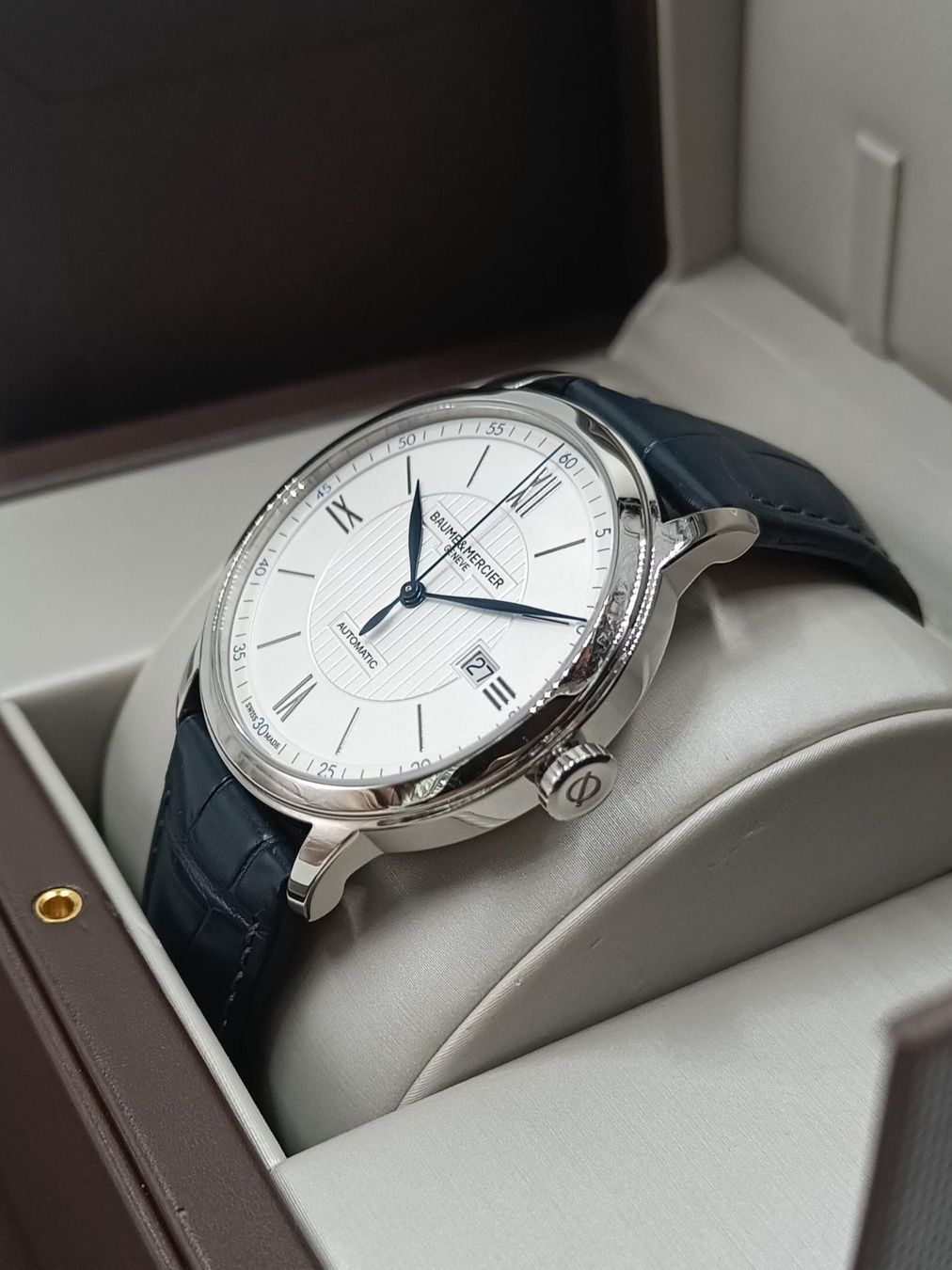 Baume & Mercier Orologi: BAUME & MERCIER " CLASSIMA", 42 MM – Nuovo (secondo la descrizione) da Luzern venduto da EdiGem 3
