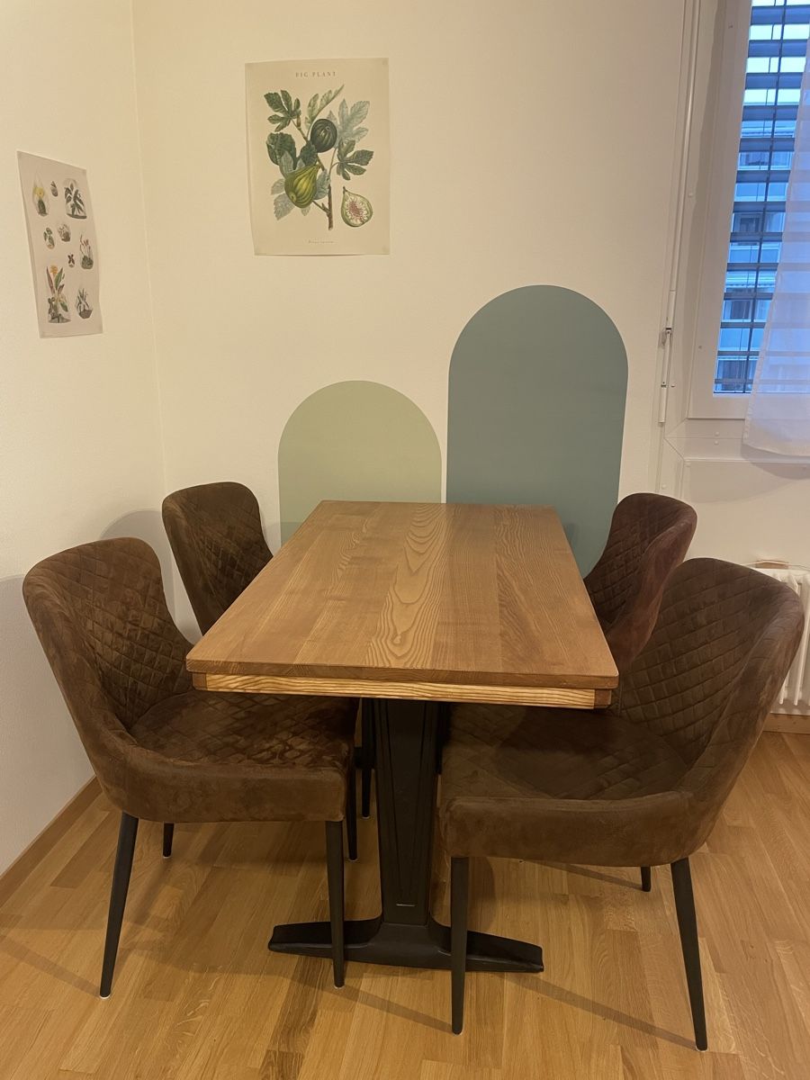 Set di tavolo e panche: Esstisch aus Holz mit 4 Stühlen – Usato da Kriens venduto da anj_d6rj 2