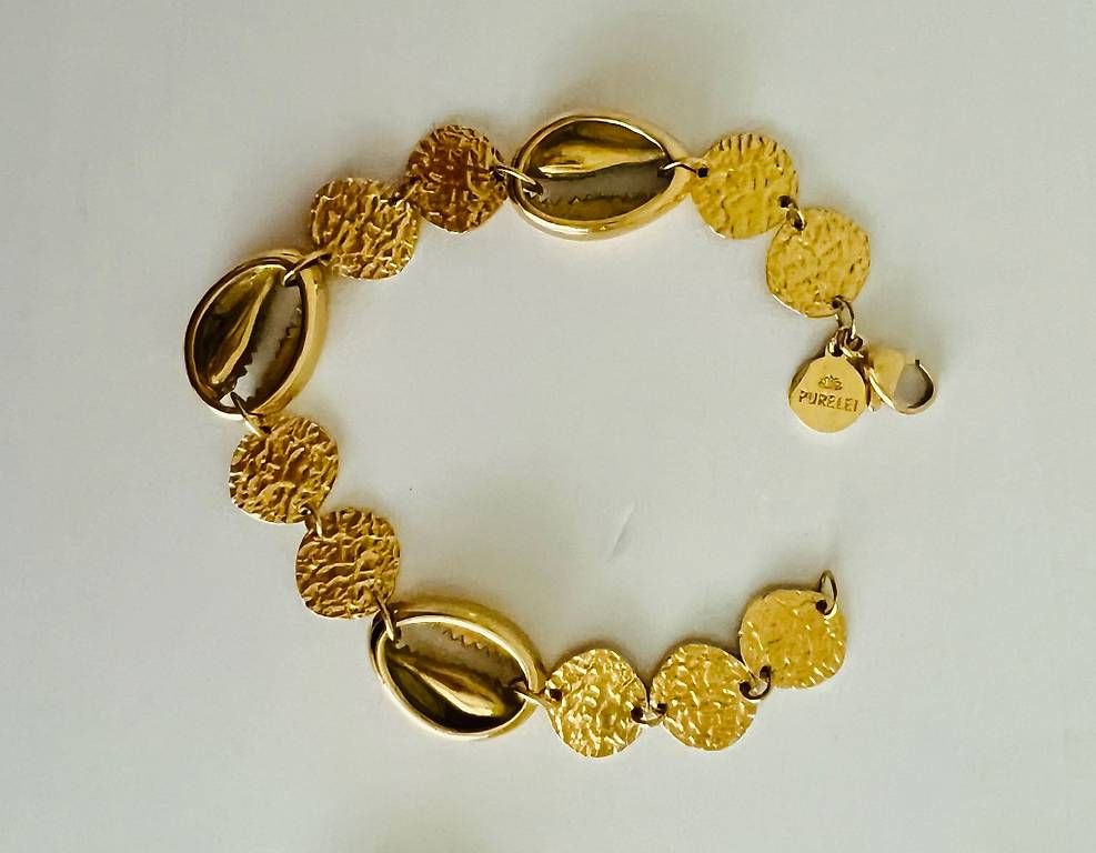 Orecchini pendenti & Orecchini a lobo: Purelei Set Ohrringe und Armband gold Shell – Usato da Volketswil venduto da oli_l2zq 2