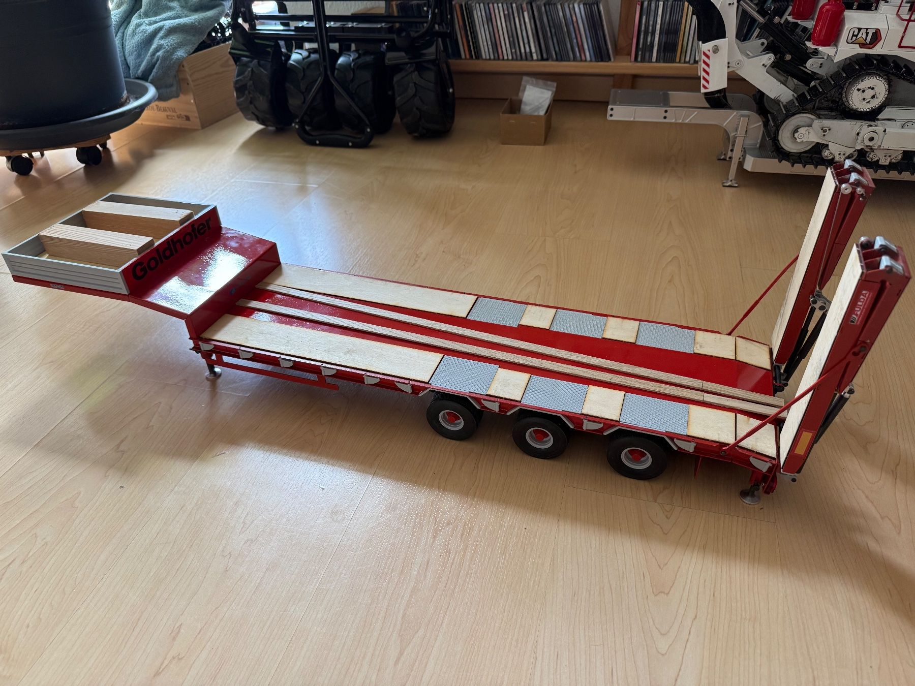 Carson Modellismo RC: CARSON Goldhofer BAU SLTN-3 – Nuovo (secondo la descrizione) da Chaumont venduto da mister_freeze 2