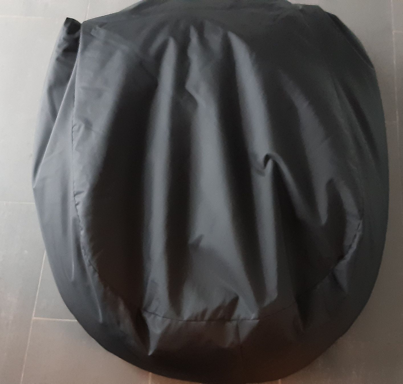 Kissen: Schwarzer Sitzsack für gemütliche Stunden. – Gebraucht aus Richterswil von ADIACE010 5