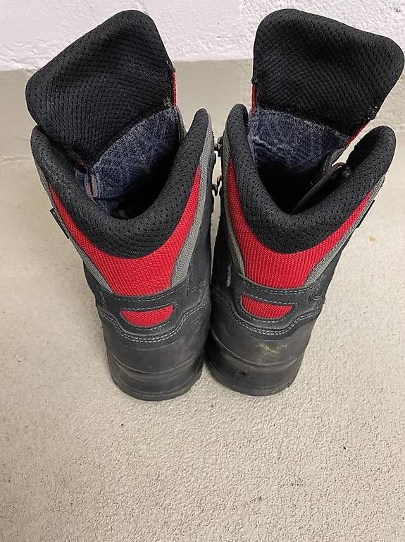 Herrenschuhe: Bergschuhe – Gebraucht aus Linthal von jol_6jhq 2