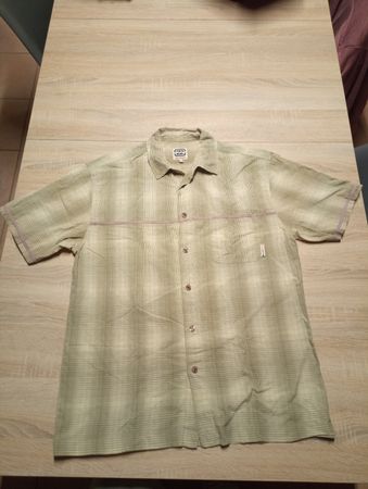 Chemise Billabong taille S ( Grand M)