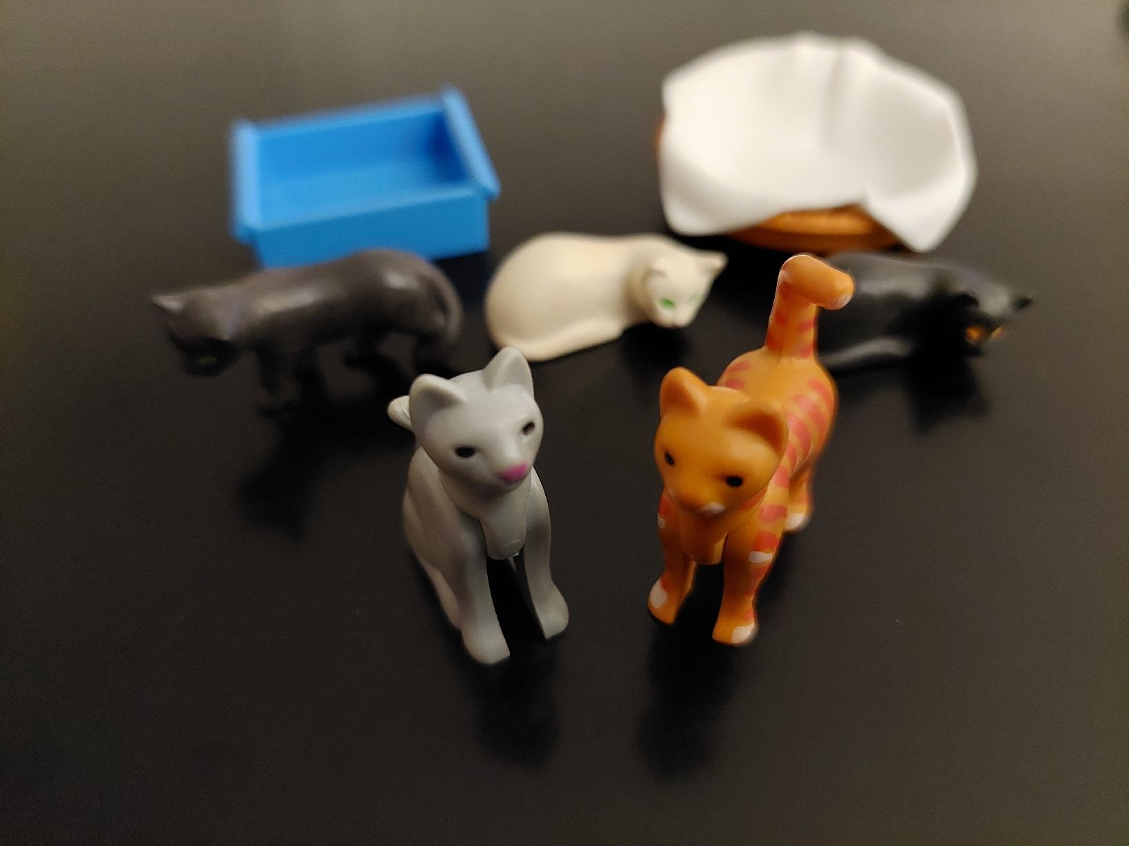 Playmobil Spielzeuge: 5 Playmobil Katzen – Gebraucht aus Zetzwil von lanst08 4