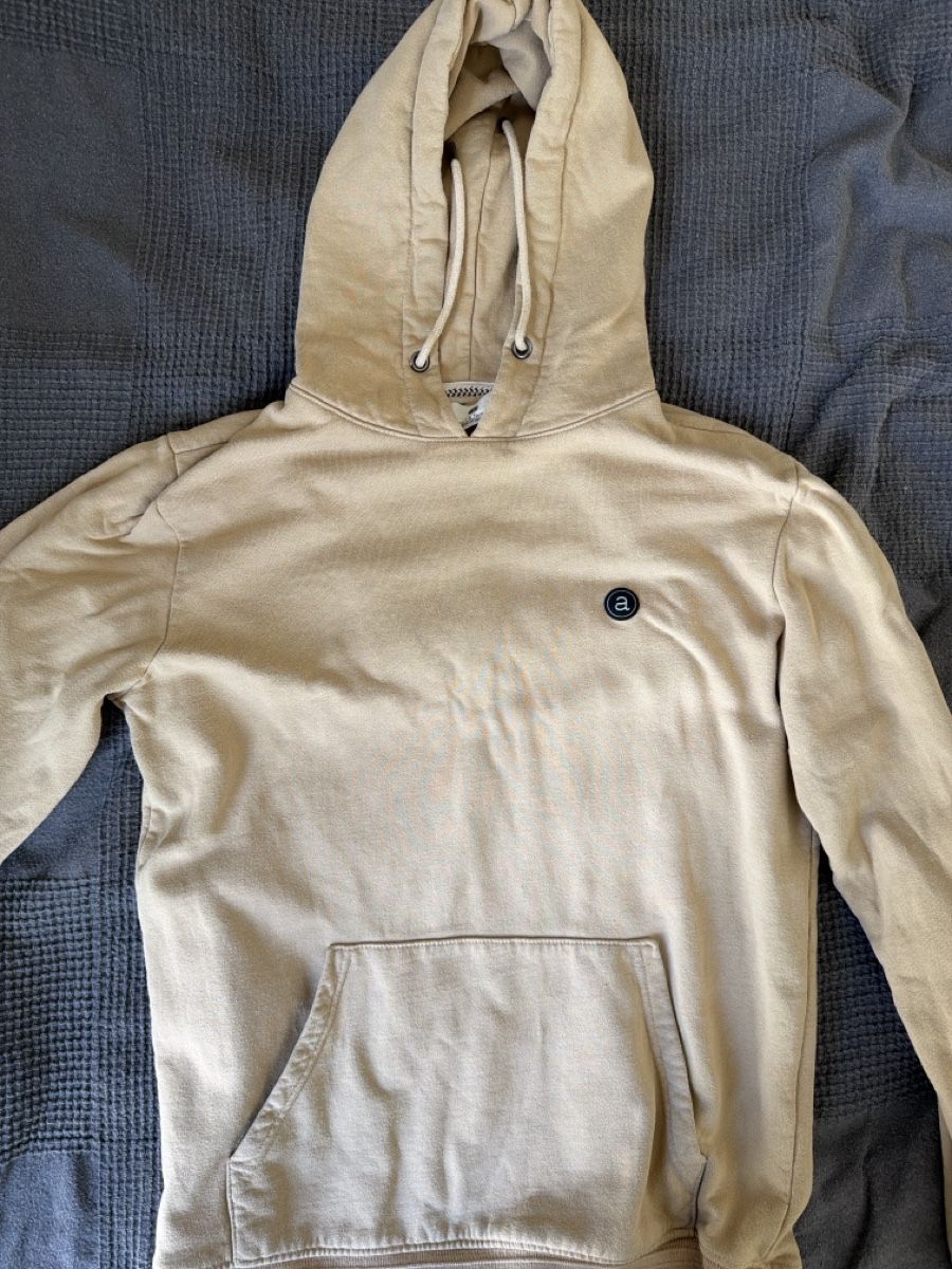 Pullover & Sweatshirts: Anerkjendt Hoodie Unisex – Gebraucht aus Zürich von jus_d9kb