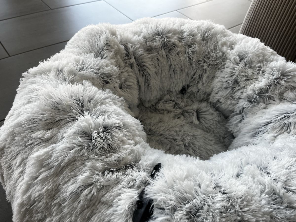 Spielzeuge: Fluffy Cat Bed Tunnel Grey Soft – Neu (gemäss Beschreibung) aus Volketswil von edo_lb9x 2