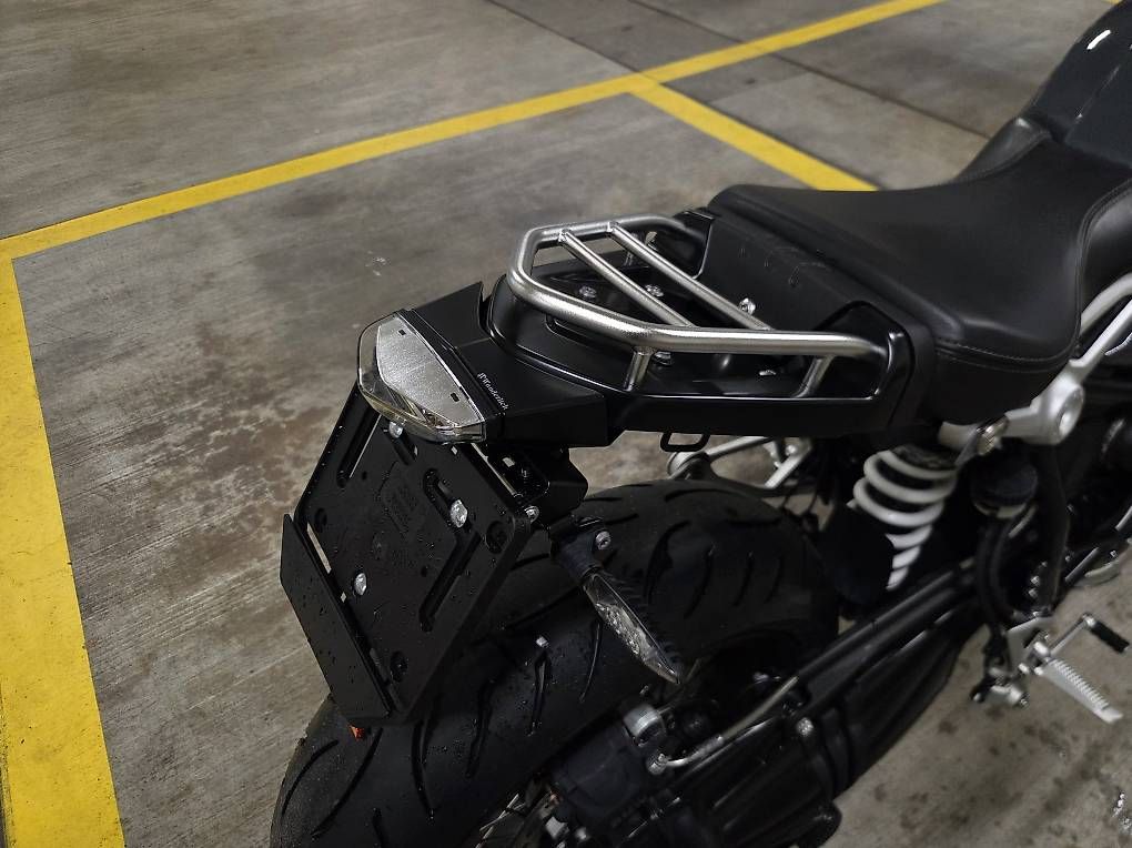 Strada: BMW R nineT Pure  – Usato da Nürensdorf venduto da Stoneman. 4