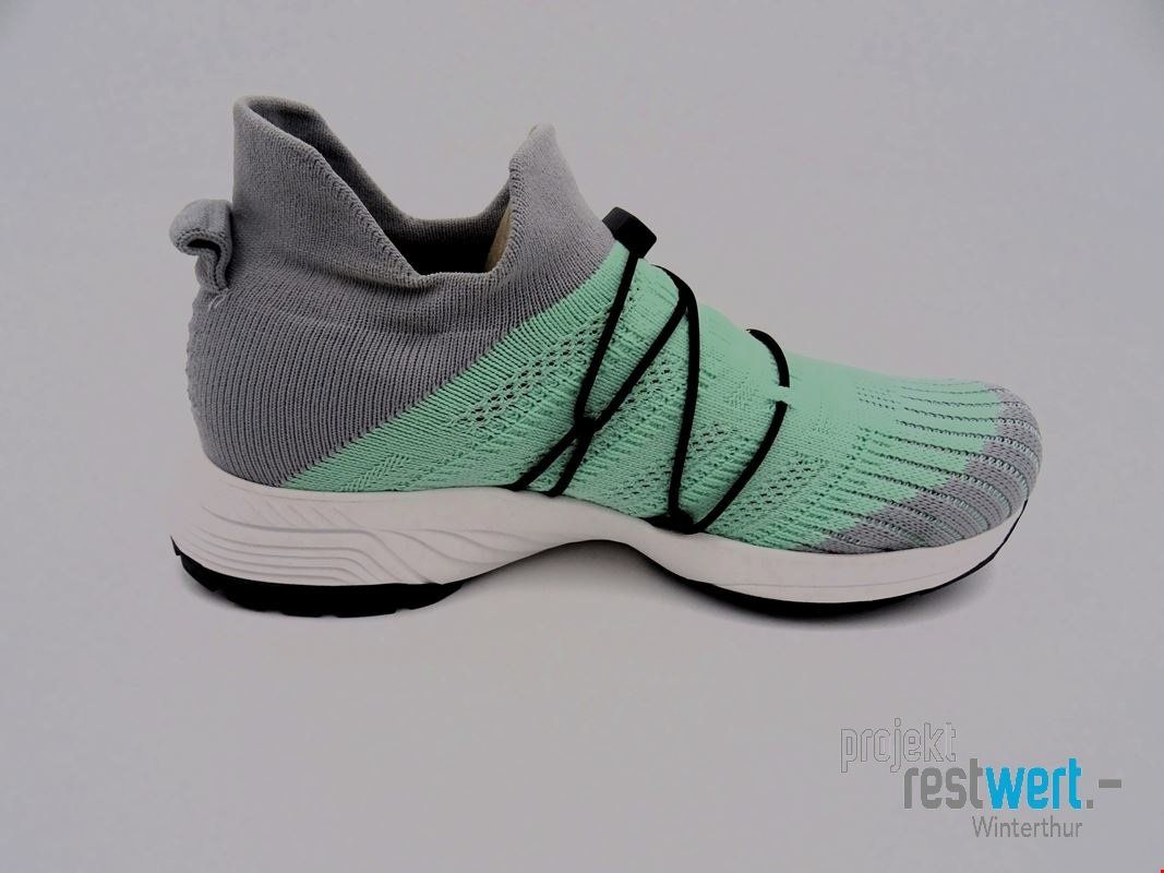UYN Scarpe da donna: UYN FREE-FLOW TUNE, MINT/SILVER, GR. 36 – Nuovo (secondo la descrizione) da Winterthur venduto da Restwert_Winterthur 4