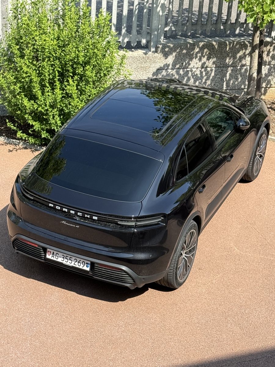Porsche Automobili: Porsche Macan 4 – Usato da wettingen venduto da InveeBee 1
