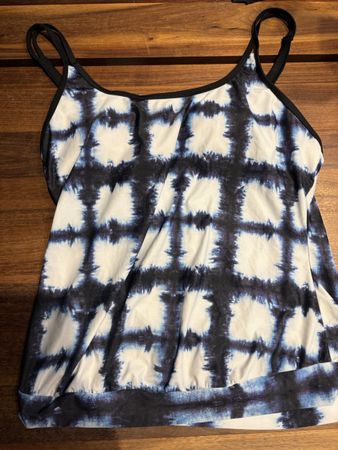 Damen Badeoberteil mit Karo-Muster Gr. XL