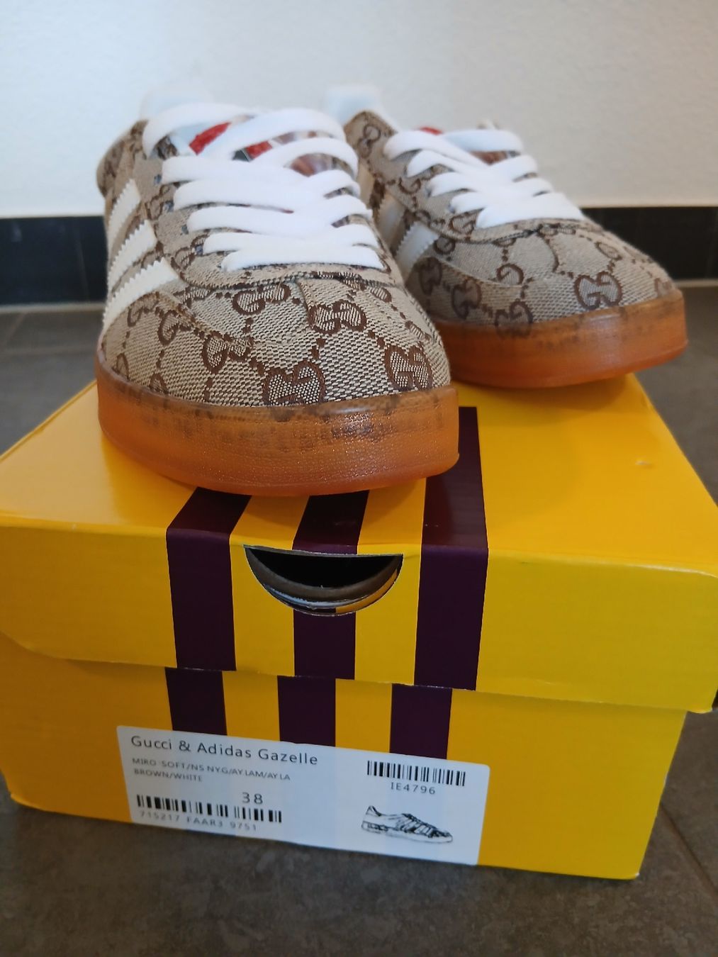 Gucci Scarpe da donna: GUCCI – Nuovo e nell'imballaggio originale da Murten venduto da stefanstefan1968