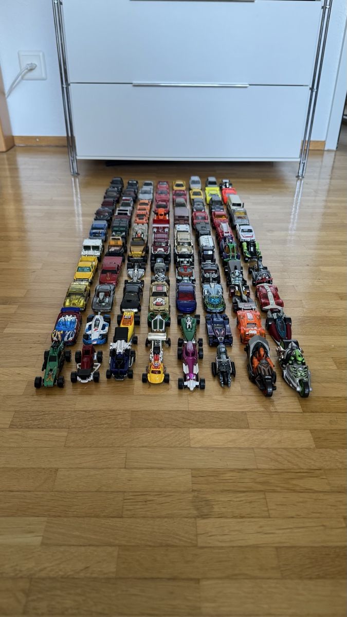 Hot Wheels Modellini d'auto: Auto Sammlung  – Usato da Jona venduto da Joshua6250
