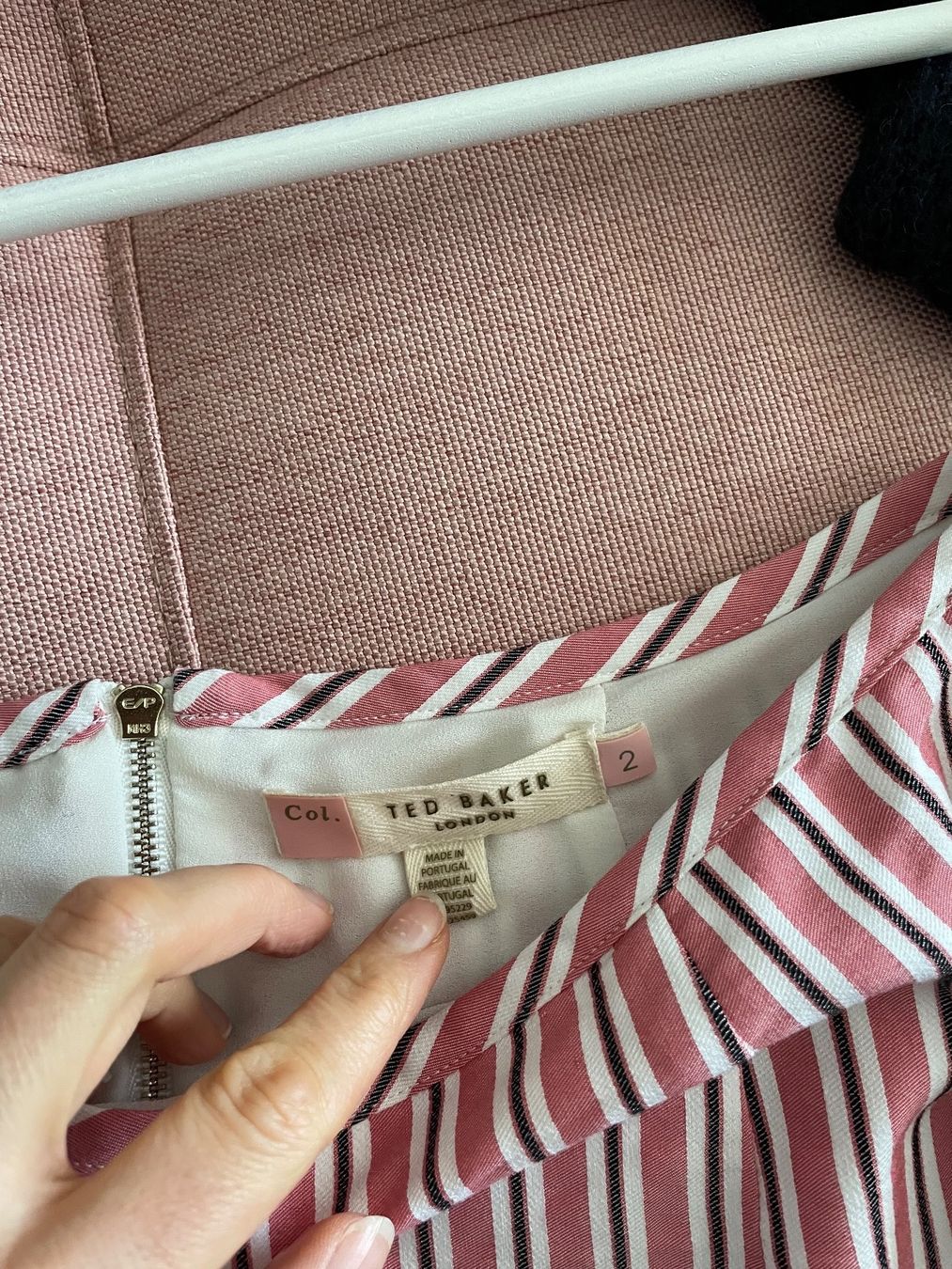 Ted Baker Gonne: Ted Baker – Usato da Gümmenen venduto da Monsieur_Finn 4