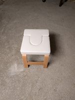 Massagehocker weiss, Holz, bequem, gut erhalten 