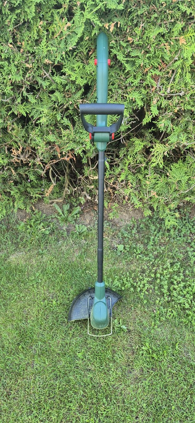 Bosch Alle Werkzeuge: Débroussailleuse électrique Bosch EasyGrassCut 23 – Gebraucht aus St. Silvester von seb_tx28 1