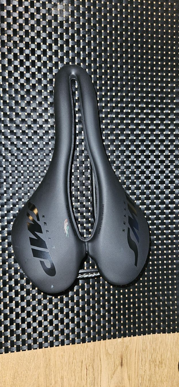 Pièces détachées: Selle SMP VT30C 155mm – D'occasion à Geneve par gezcx
