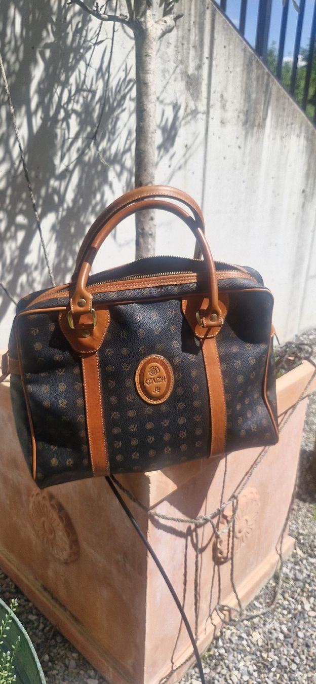 Taschen: Kenzia Tasche – Gebraucht aus Wohlen b. Bern von lau_7vcp