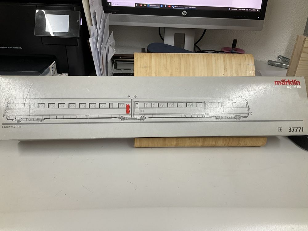 Märklin 37771 Dieseltriebzug, Baureihe 137, Digital, Neu, OV | Kaufen ...