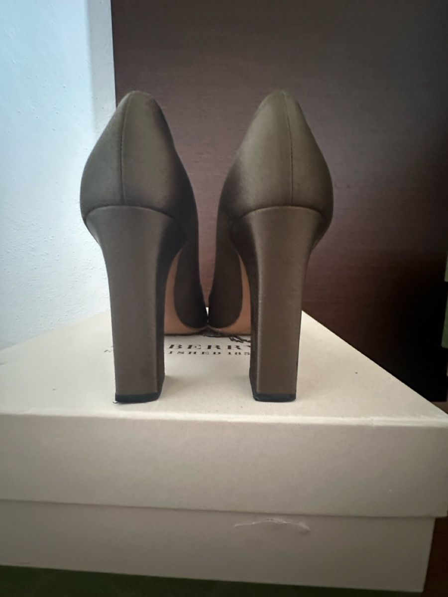 Prada Damenschuhe: Prada Satin Pumps Grün Gr. 39 , Blockabsatz – Gebraucht aus Jonen von dibbern 5