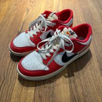 Nike Dunk Low red