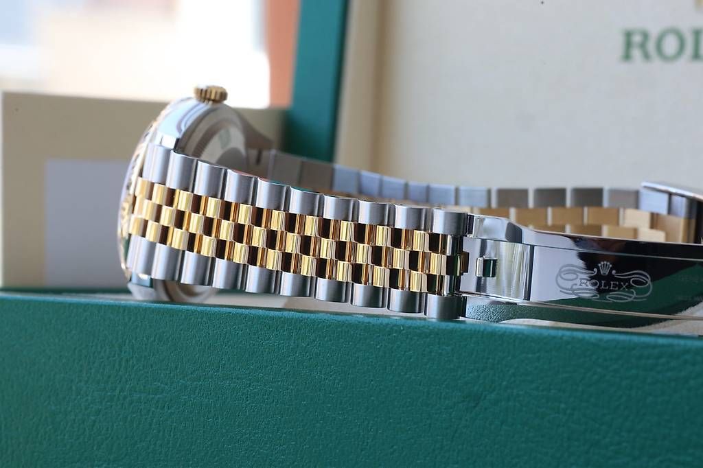 Rolex Uhren: Rolex Datejust 36 126233 – Neu und originalverpackt aus Wollerau von RekociTimepieceGmbH 2