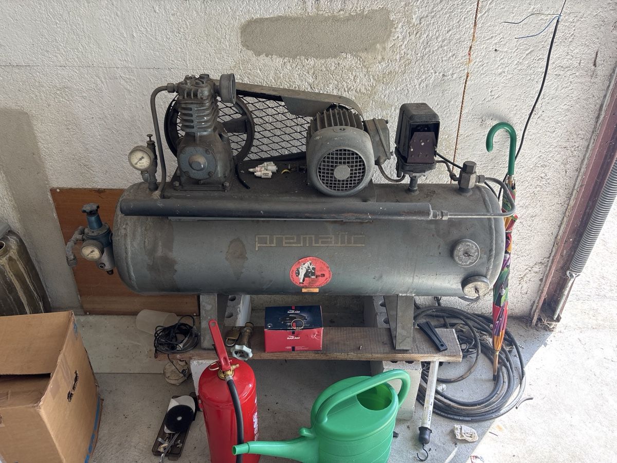 Compressori: Antiker Kompressor – Difettoso da Riehen venduto da Bachus18