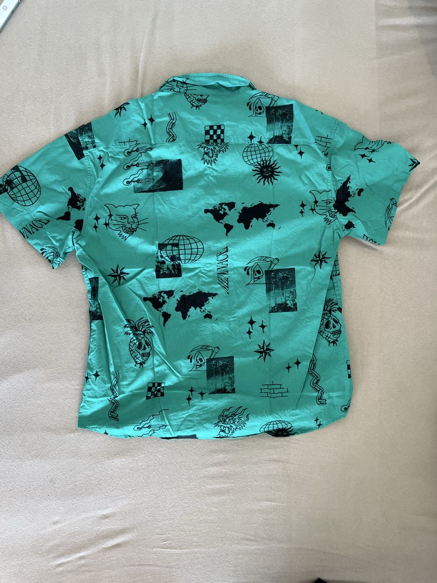 Hemden: Chemise Mennace verte – Gebraucht aus Renens VD von Leauize 2