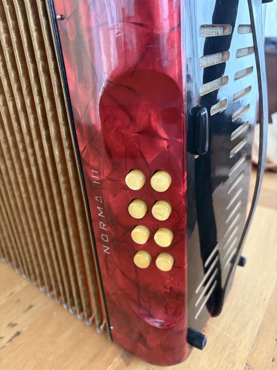 Musikinstrumente: Accordéon Hohner Norma 3 – Gebraucht aus Echallens von JAR69 4
