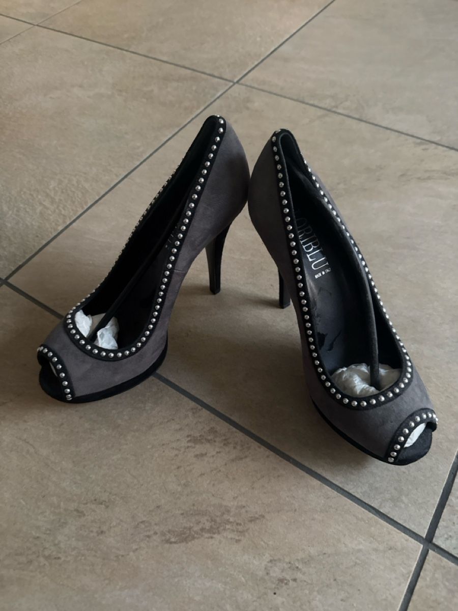 Scarpe da donna: Pump von Loriblu 38 1/2 – Nuovo (secondo la descrizione) da Otelfingen venduto da Tommy112 1