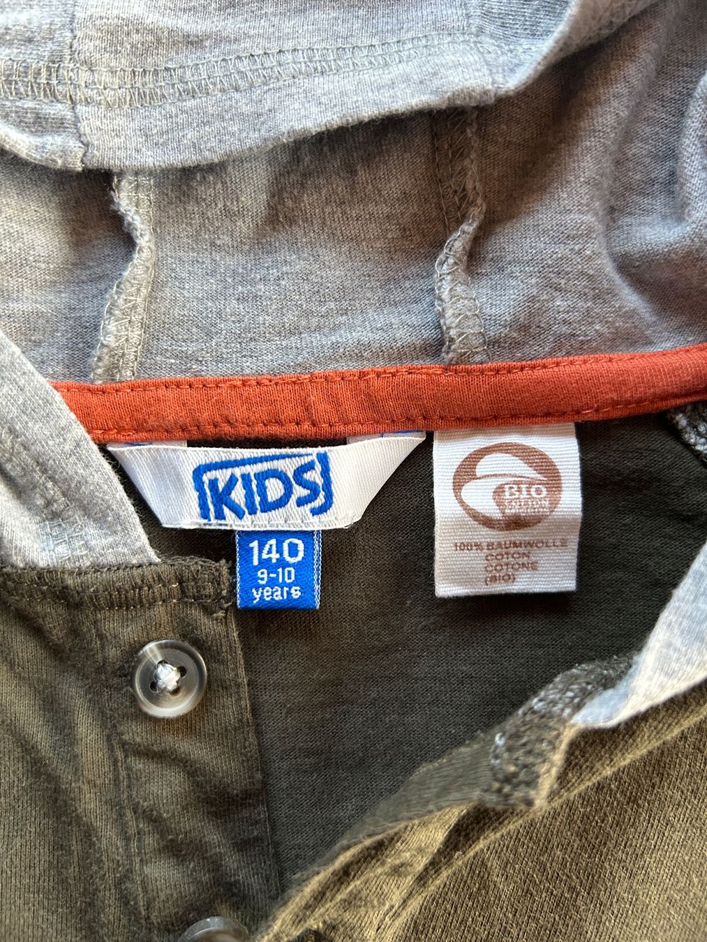 Pullover & Sweatshirts: Dünner Kinder-Pullover Grösse 140 – Gebraucht aus Grosswangen von che_gr 1