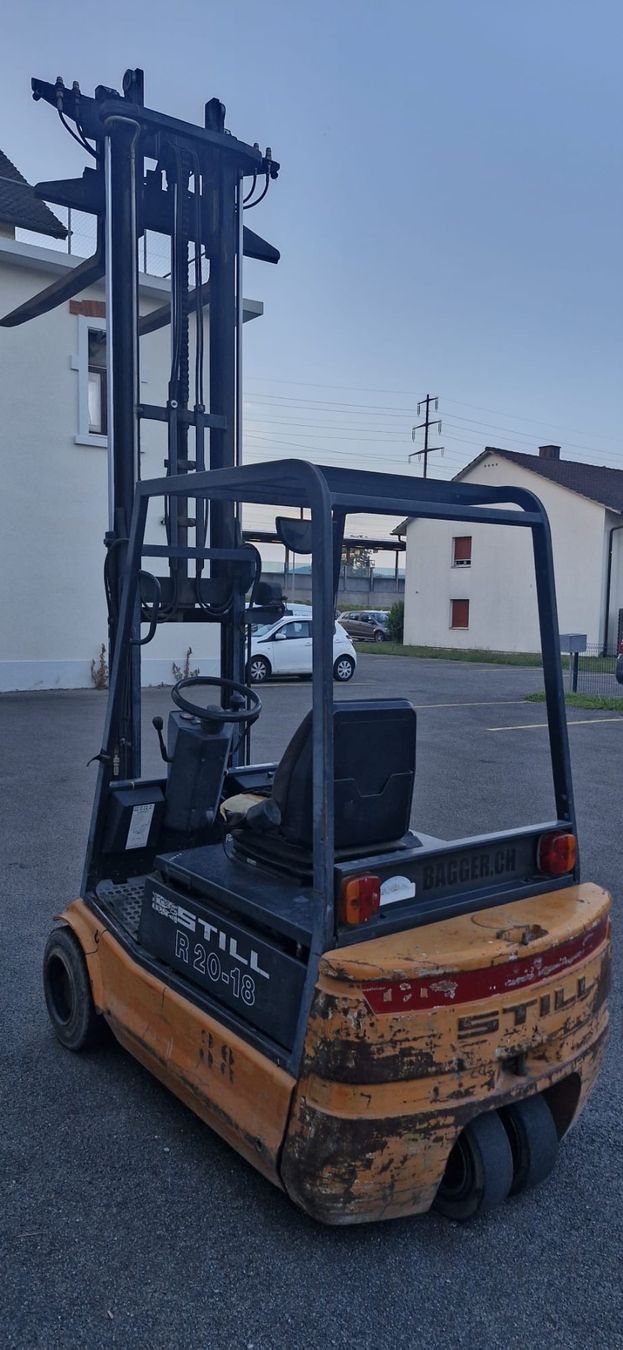 Still Carrelli elevatori e a forche: Stapler STILL – Usato da möhlin venduto da platzsimo 2