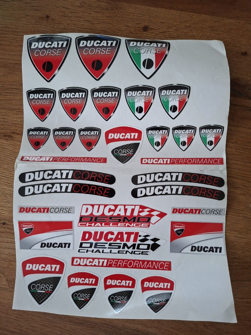 Autocollants: Aufkleber Ducati – Neuf (Voir description) à Lyss par Infinia