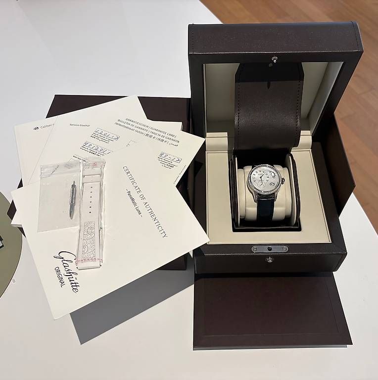 Glashütte Orologi: Glashütte Original PanoMatic Luna Full Set – Nuovo (secondo la descrizione) da Schwyz venduto da Nowre