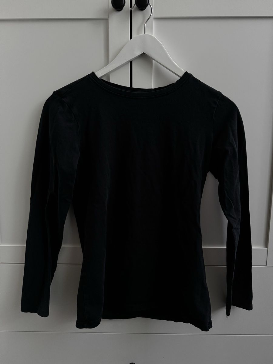 Tops: Top schwarz langarm XS – Gebraucht aus Winterthur von vic_1256