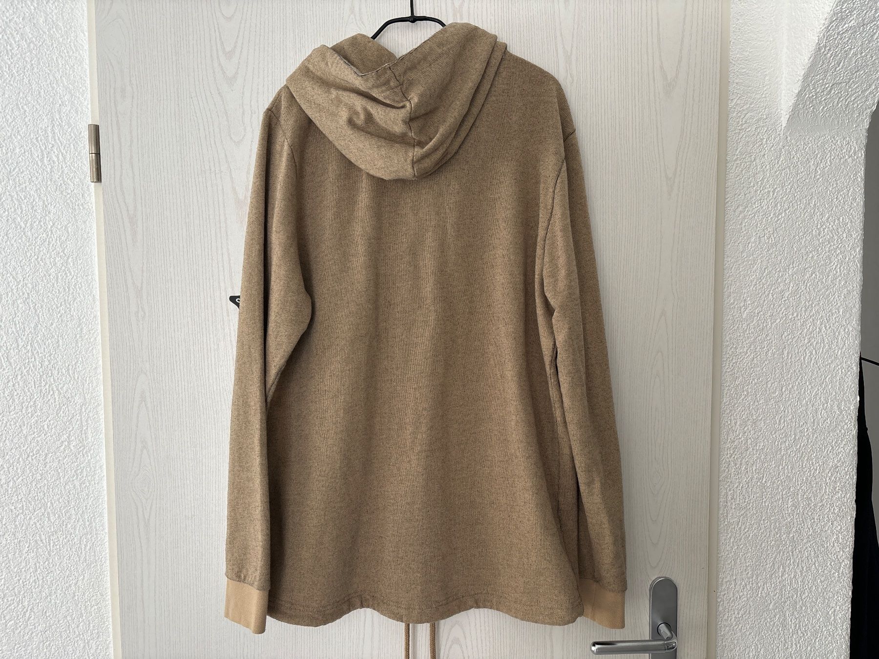 Maglioni & Felpe: Kapuzenpullover   Hoodie Clockhouse Gr. L – Nuovo (secondo la descrizione) da Hendschiken venduto da Urania 5
