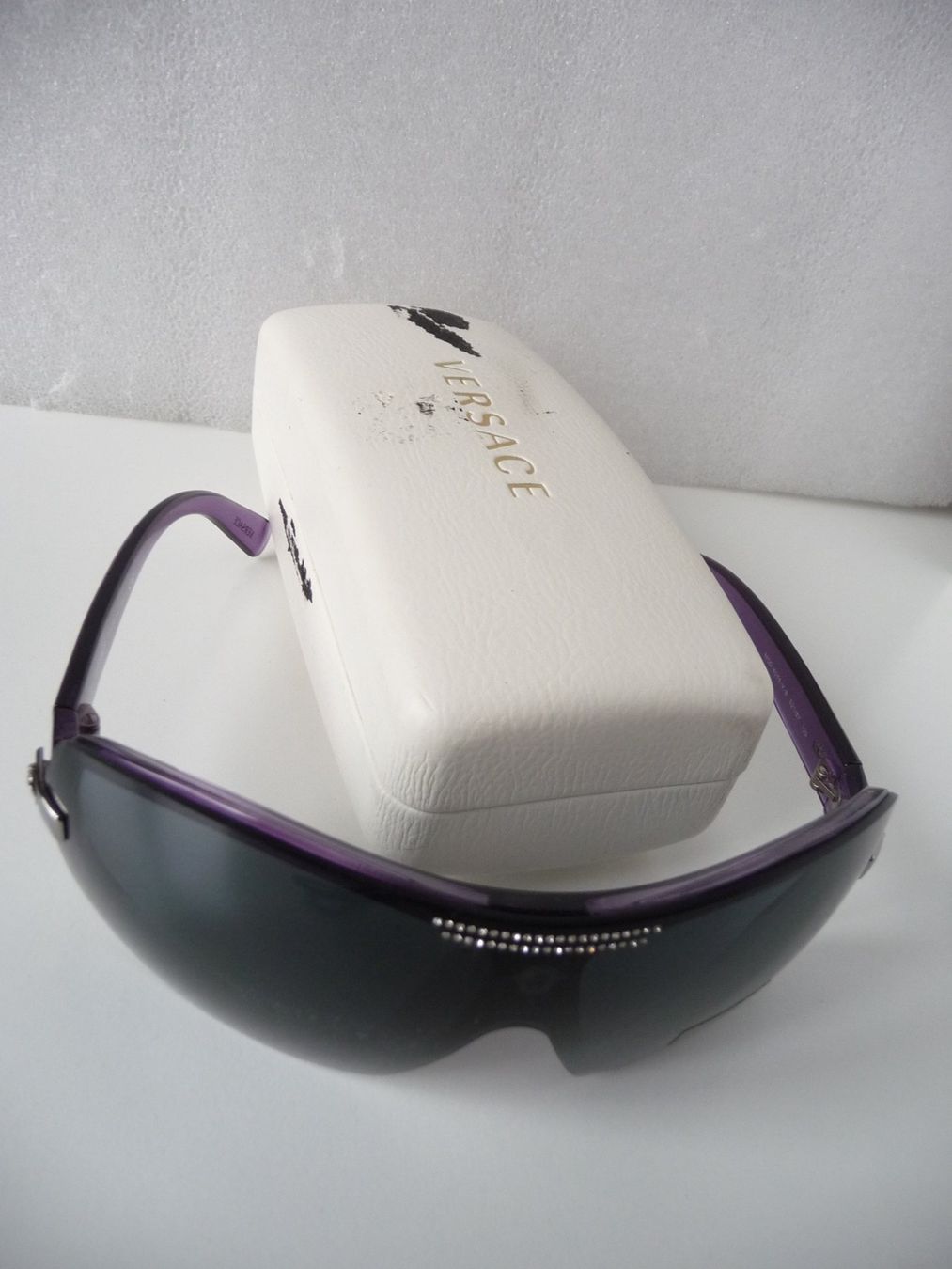 Occhiali & Lenti: neue Versace 4075-V-B Shield, Fehler i.Hinterglas entfernbar – Nuovo (secondo la descrizione) da Winterthur venduto da ricofly 9