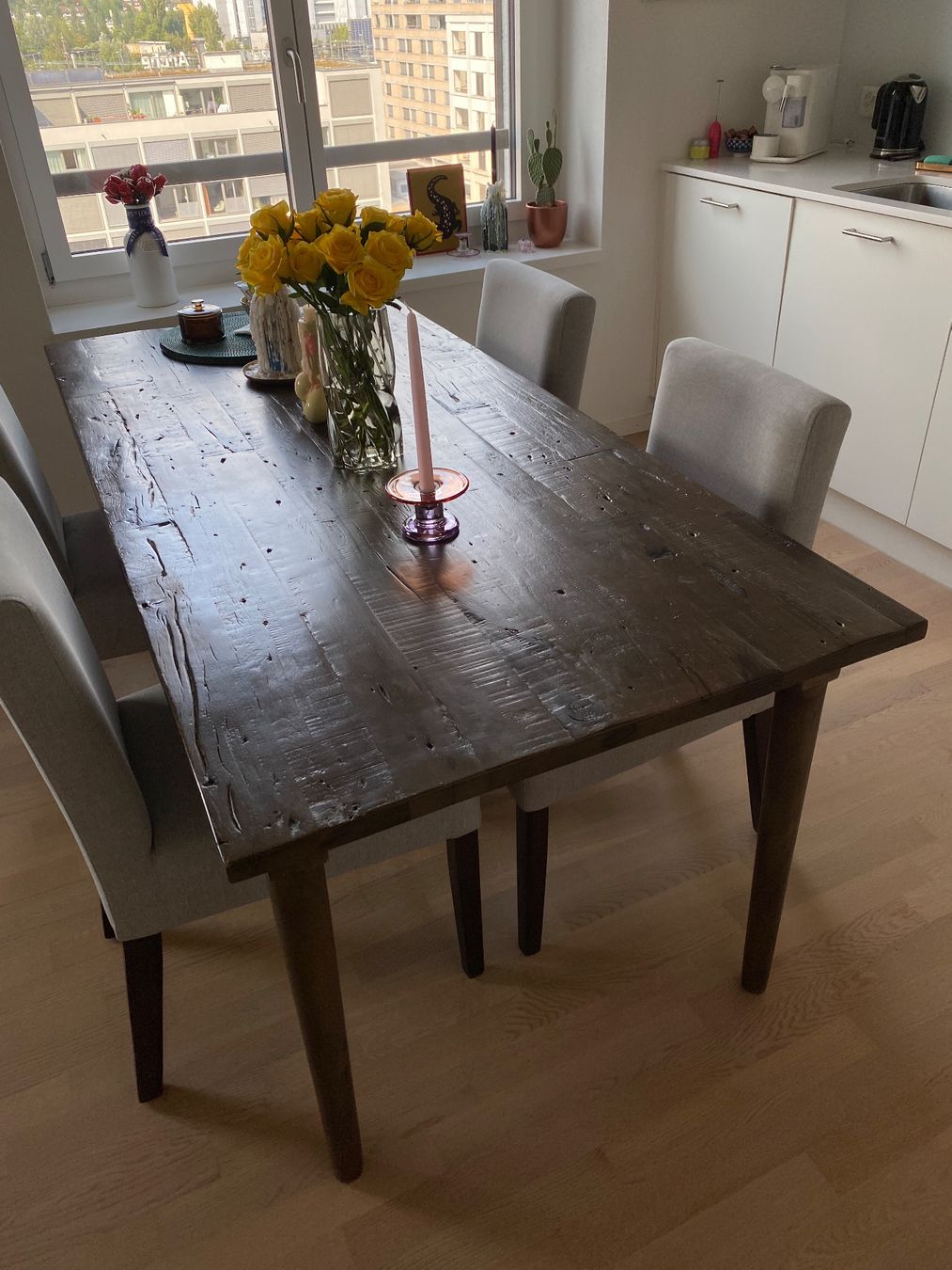 Tischset: Wood Factory Solid wood dining table & chairs – Gebraucht aus Zürich von aeb_89lf 1