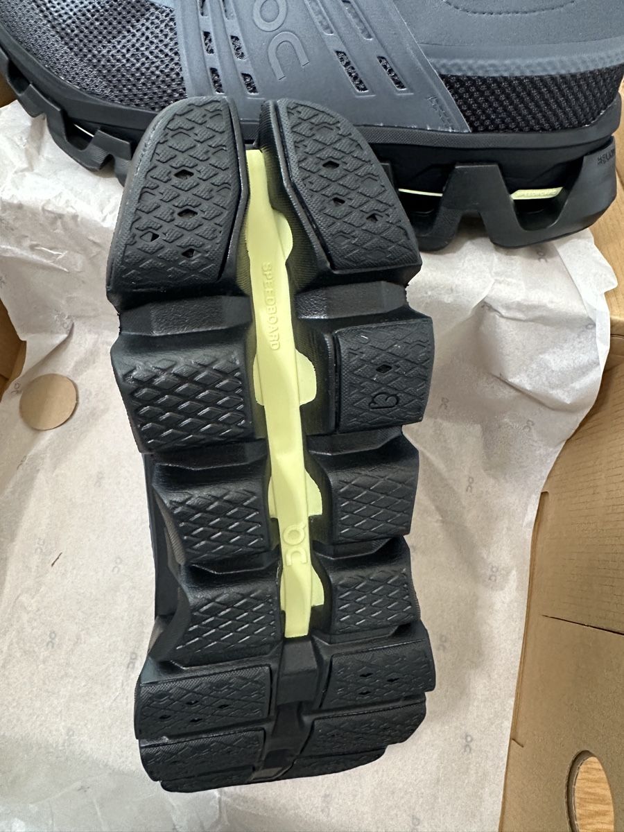 On Scarpe da uomo: On Cloudswift Amp Stone/Black Men's Size 11.5 New – Nuovo e nell'imballaggio originale da Zürich venduto da gel_8npg 6
