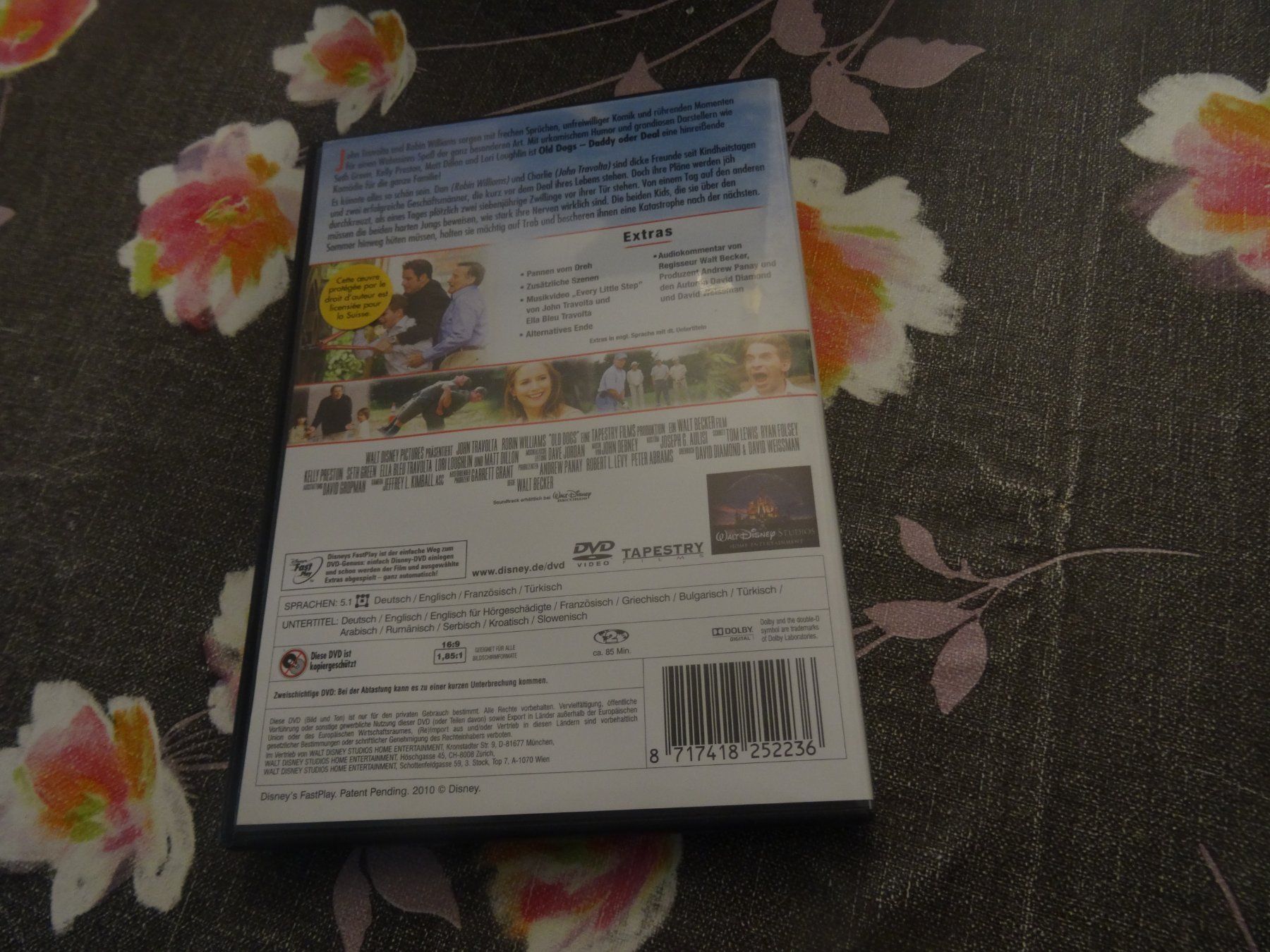 Tutti i DVDs: Old Dogs - Daddy oder deal DVD – Usato da Olten venduto da Disc-Verkauf 2