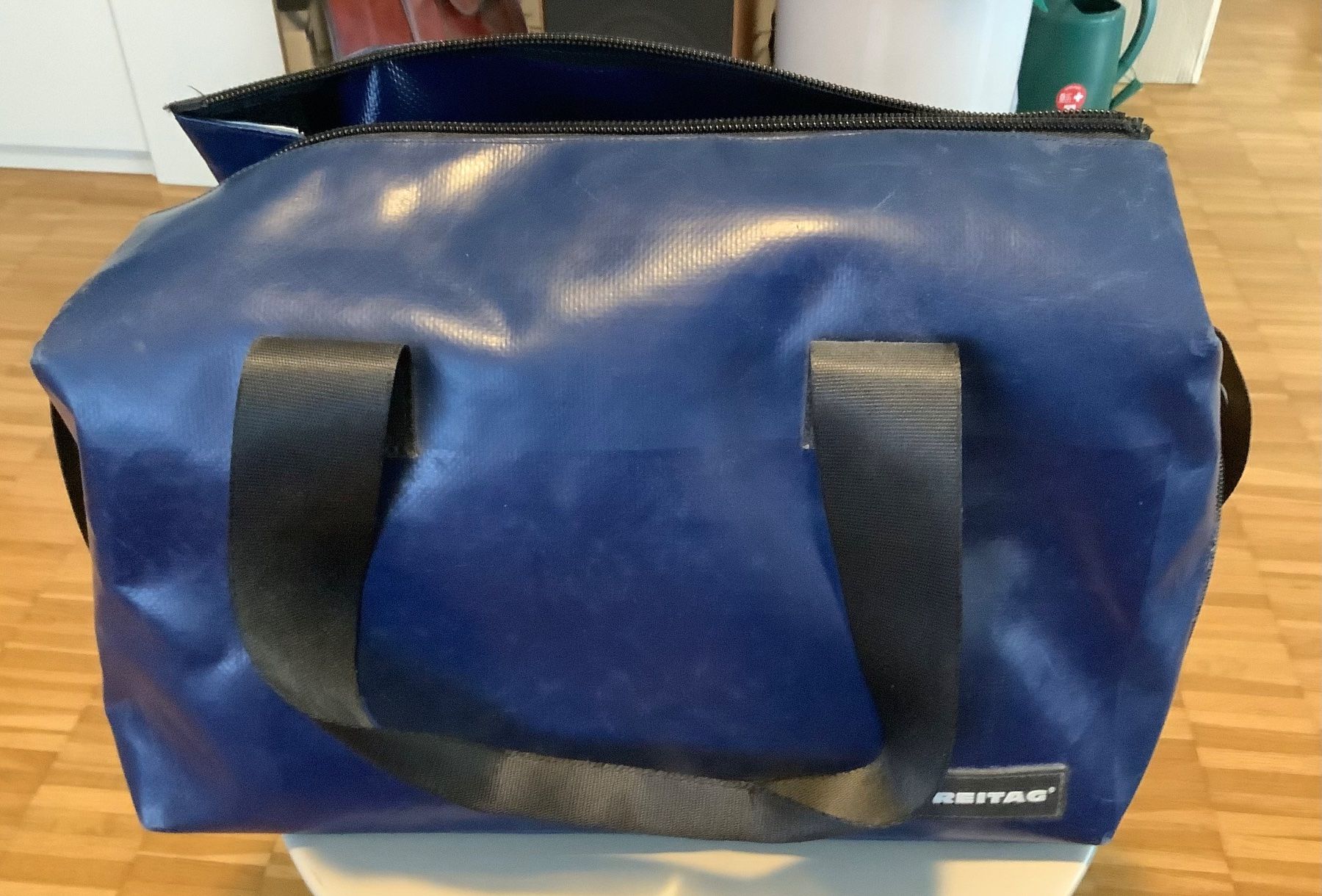 Freitag Borse: FREITAG  Sporttasche Modell LOIS blau – Usato da Adliswil venduto da Logo79