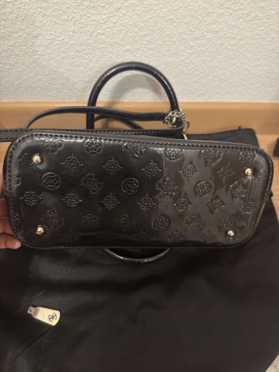 Guess Borse da donna: Guess Tasche – Usato da Adliswil venduto da jasmine.k.m 5