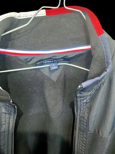 Tommy Hilfiger Giacche: Tommy Hilfiger Schwarze Bomberjacke - Größe M – Nuovo (secondo la descrizione) da Zug venduto da vinokilo 3