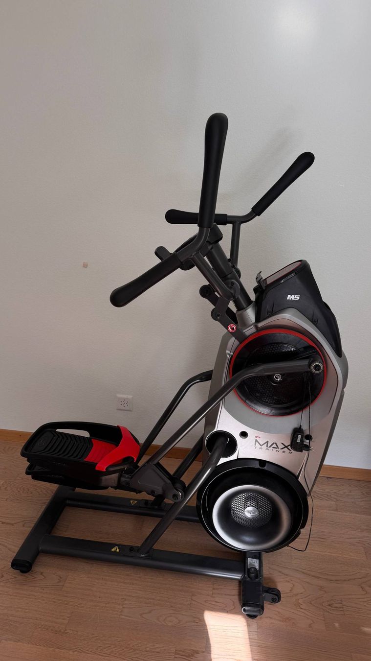 Bowflex Vélos d'appartement: Bowflex MaxTrainer M5 – D'occasion à Baden par b.nina.v 2