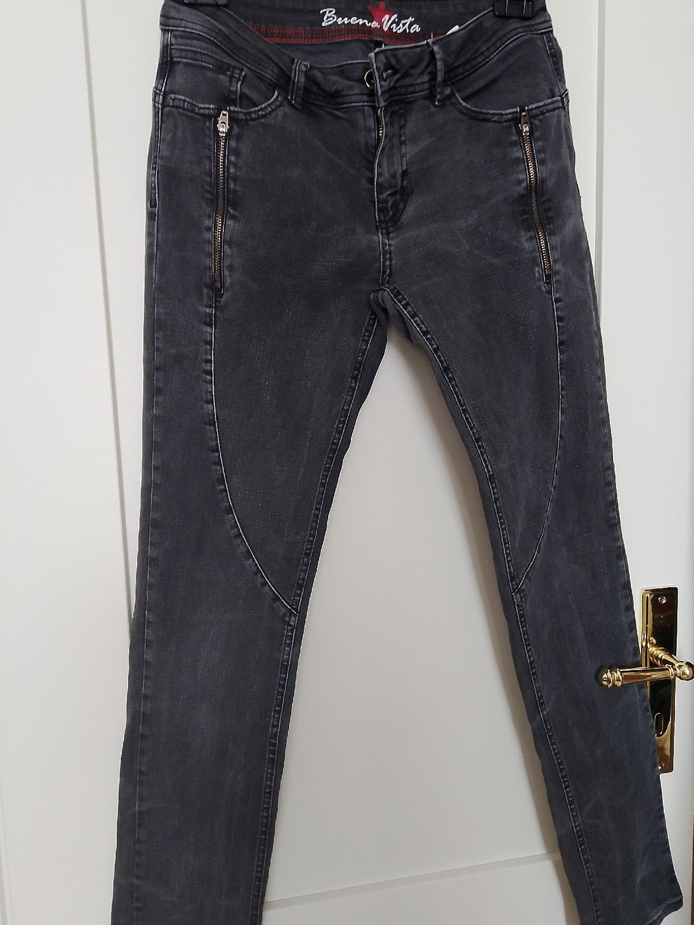 Jeans: Damen Jeans  – Usato da Sirnach venduto da Marketeria